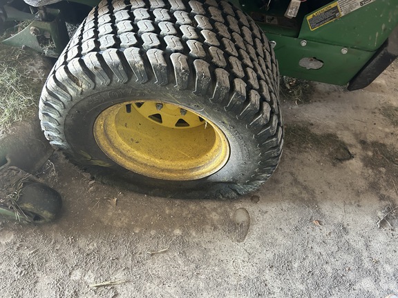 2023 John Deere Z950R Mower/Zero Turn