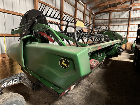 2021 John Deere RD40F Header Combine
