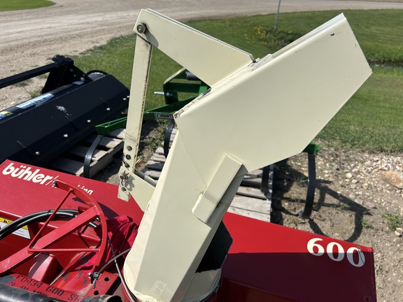 Buhler Farm King 600 Snow Blower