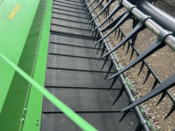 2021 John Deere RD40F Header Combine