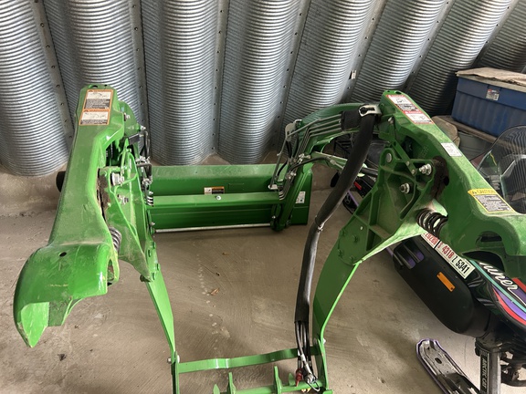 2021 John Deere 3039R Tractor Compact