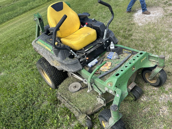 2021 John Deere Z915E Mower/Zero Turn