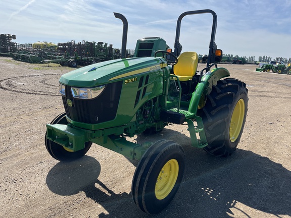 2022 John Deere 5065E Tractor