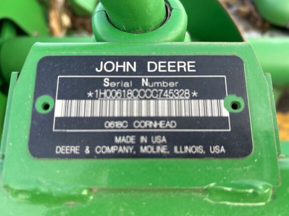 2012 John Deere 618C Header Corn Head