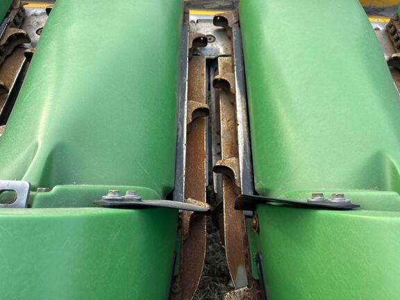 2012 John Deere 618C Header Corn Head