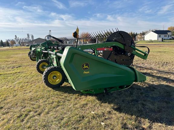 2023 John Deere HD40F Header Combine