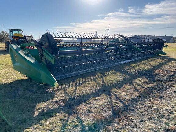 2023 John Deere HD40F Header Combine