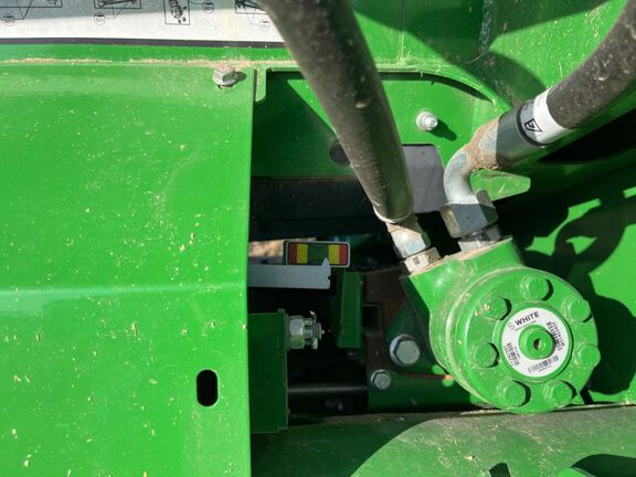 2023 John Deere HD40F Header Combine