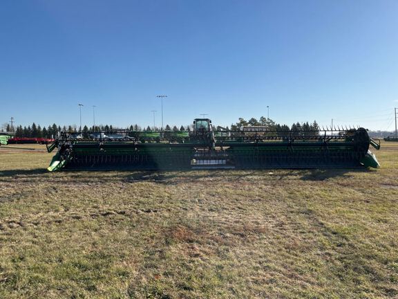 2023 John Deere HD40F Header Combine