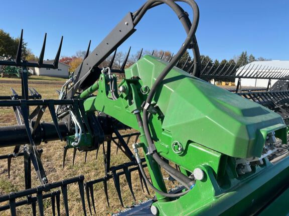 2023 John Deere HD40F Header Combine