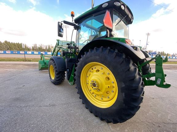 2018 John Deere 6145R Tractor