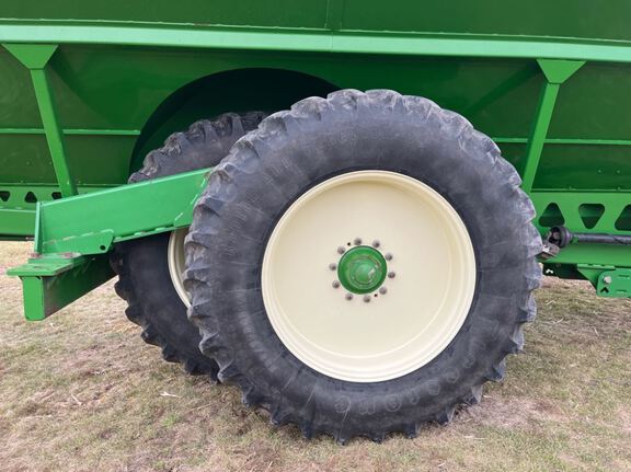 2012 Brent 1194 Grain Cart