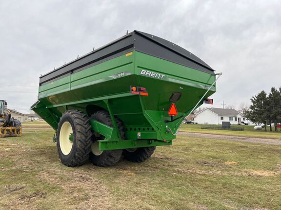 2012 Brent 1194 Grain Cart