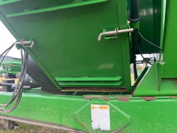 2010 Brent 1194 Grain Cart