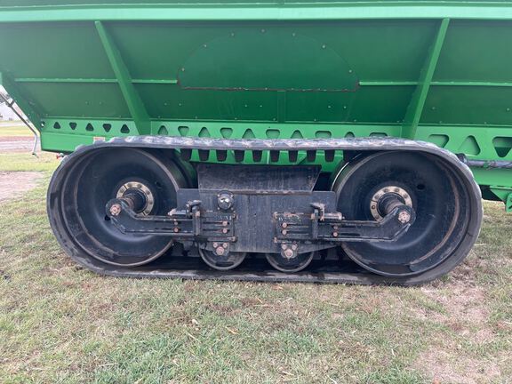 2010 Brent 1194 Grain Cart