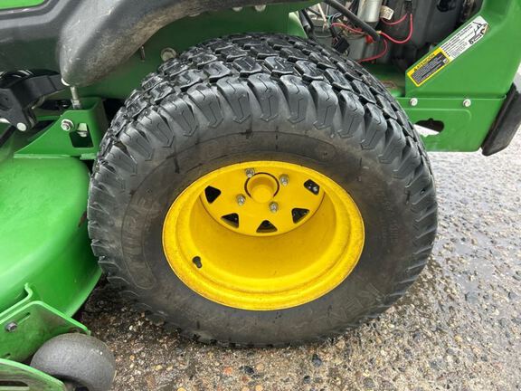 2022 John Deere Z950R Mower/Zero Turn