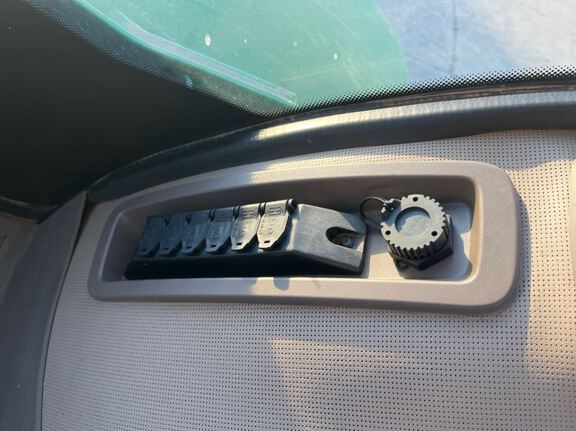 2021 John Deere 9620RX Tractor Rubber Track