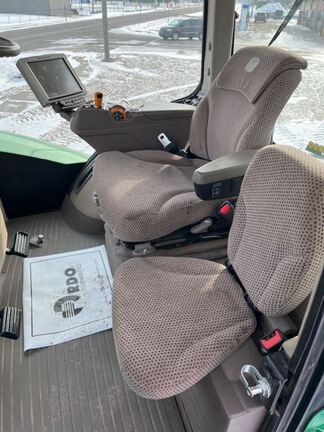 2021 John Deere 9620RX Tractor Rubber Track