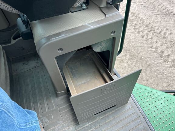 2021 John Deere 9620RX Tractor Rubber Track