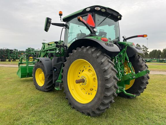 2022 John Deere 6R 195 Tractor