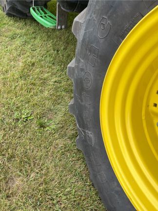 2022 John Deere 6R 195 Tractor