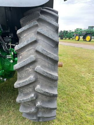 2022 John Deere 6R 195 Tractor