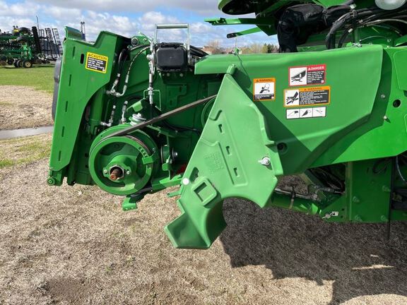 2023 John Deere S770 Combine