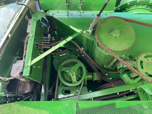 2023 John Deere S770 Combine