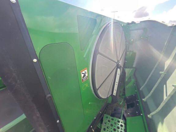 2023 John Deere S770 Combine