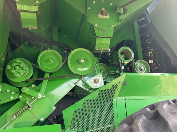 2023 John Deere S770 Combine