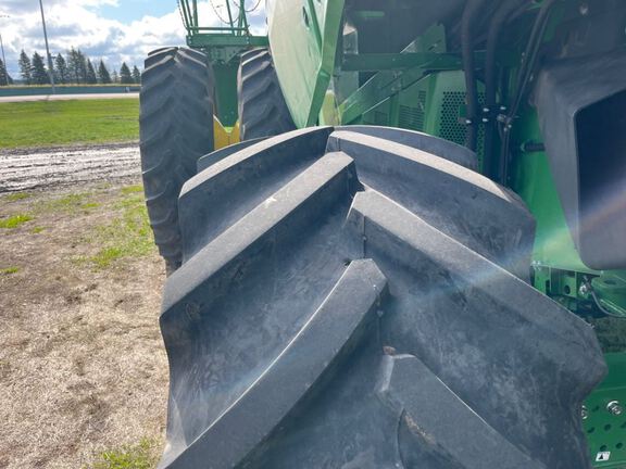 2023 John Deere S770 Combine