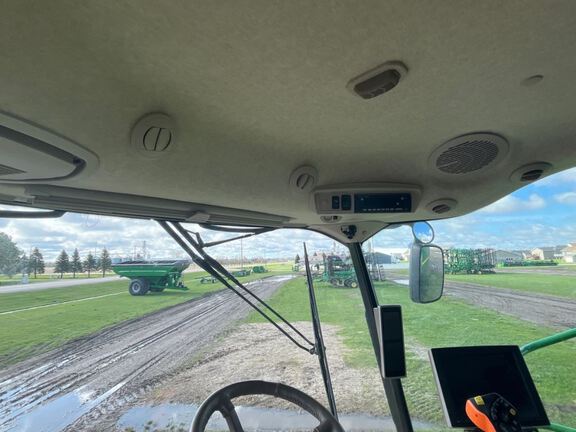 2023 John Deere S770 Combine