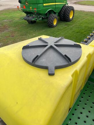 2012 John Deere DB88 Planter