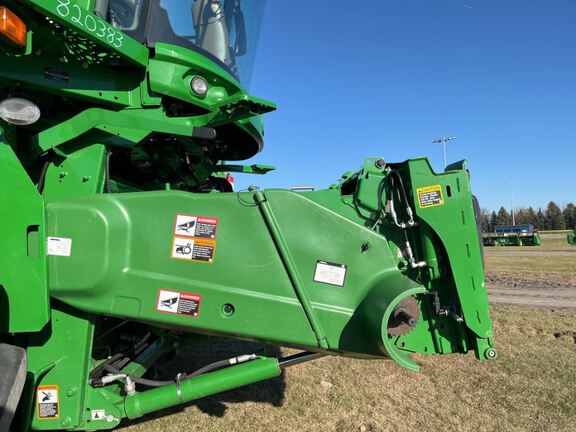 2022 John Deere S770 Combine