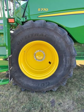 2022 John Deere S770 Combine