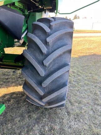 2022 John Deere S770 Combine