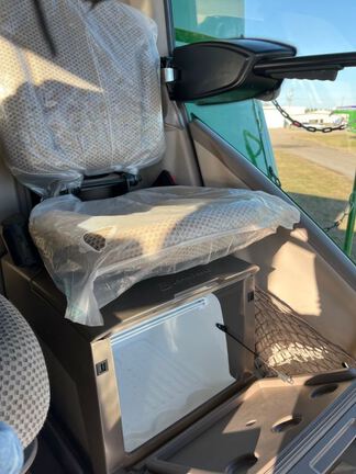 2022 John Deere S770 Combine