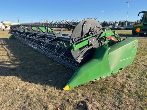 2018 John Deere 640FD Header Combine