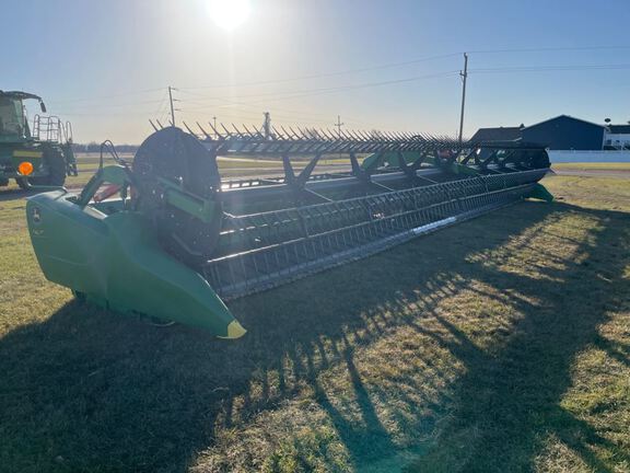 2018 John Deere 640FD Header Combine