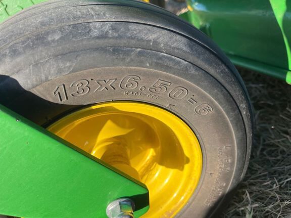 2023 John Deere Z530R Mower/Zero Turn