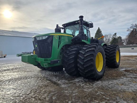 2017 John Deere 9570R Tractor 4WD