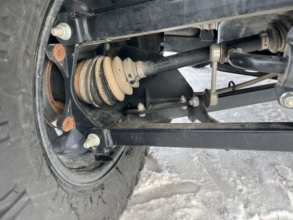 2022 John Deere XUV835M ATV