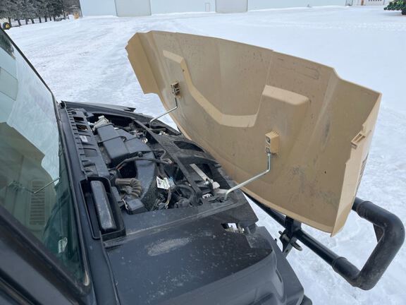 2022 John Deere XUV835M ATV