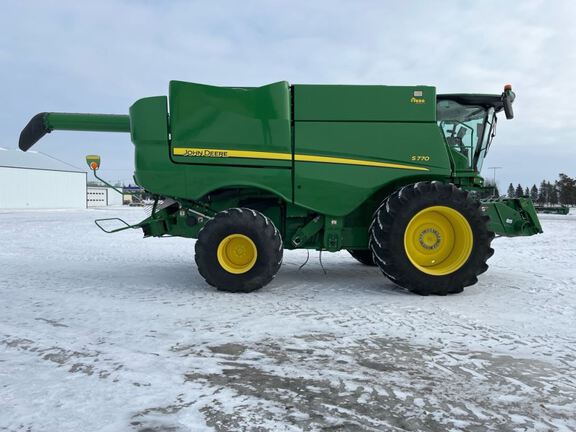 2019 John Deere S770 Combine