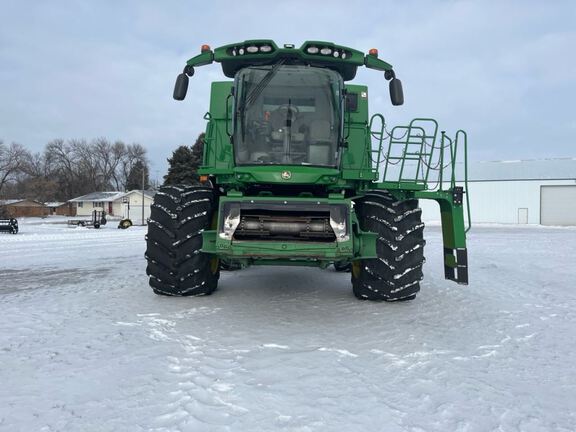 2019 John Deere S770 Combine