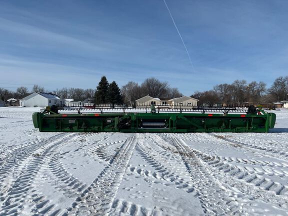 2019 John Deere 740FD Header Combine