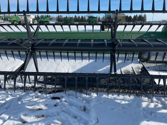2019 John Deere 740FD Header Combine