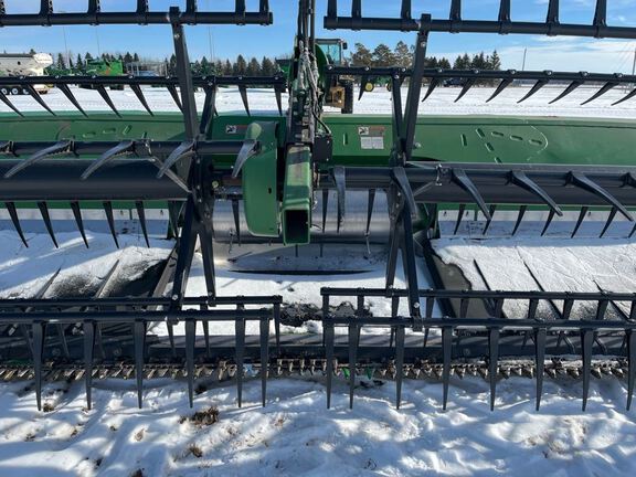 2019 John Deere 740FD Header Combine