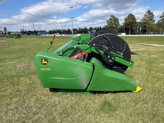 2019 John Deere 740FD Header Combine