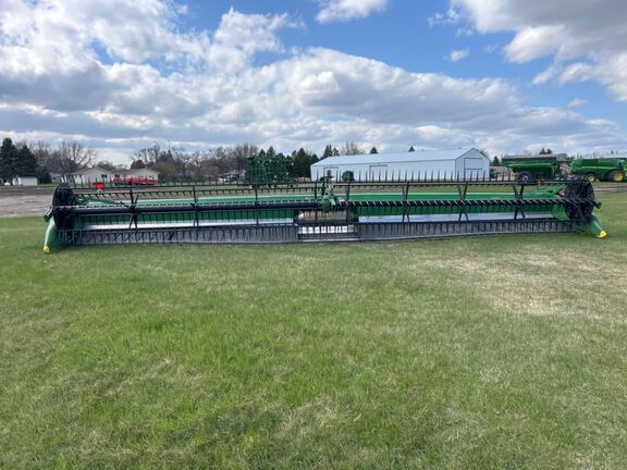 2019 John Deere 740FD Header Combine